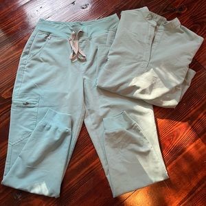 Woman’s Figs Scrub Top Only